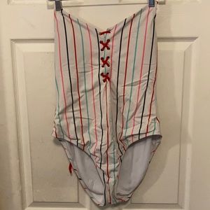 cute striped bathing suit!